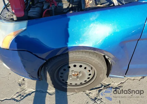 2009 Ford Focus Se z USA, uszkodzony, nr VIN 1FAHP35N99W268341